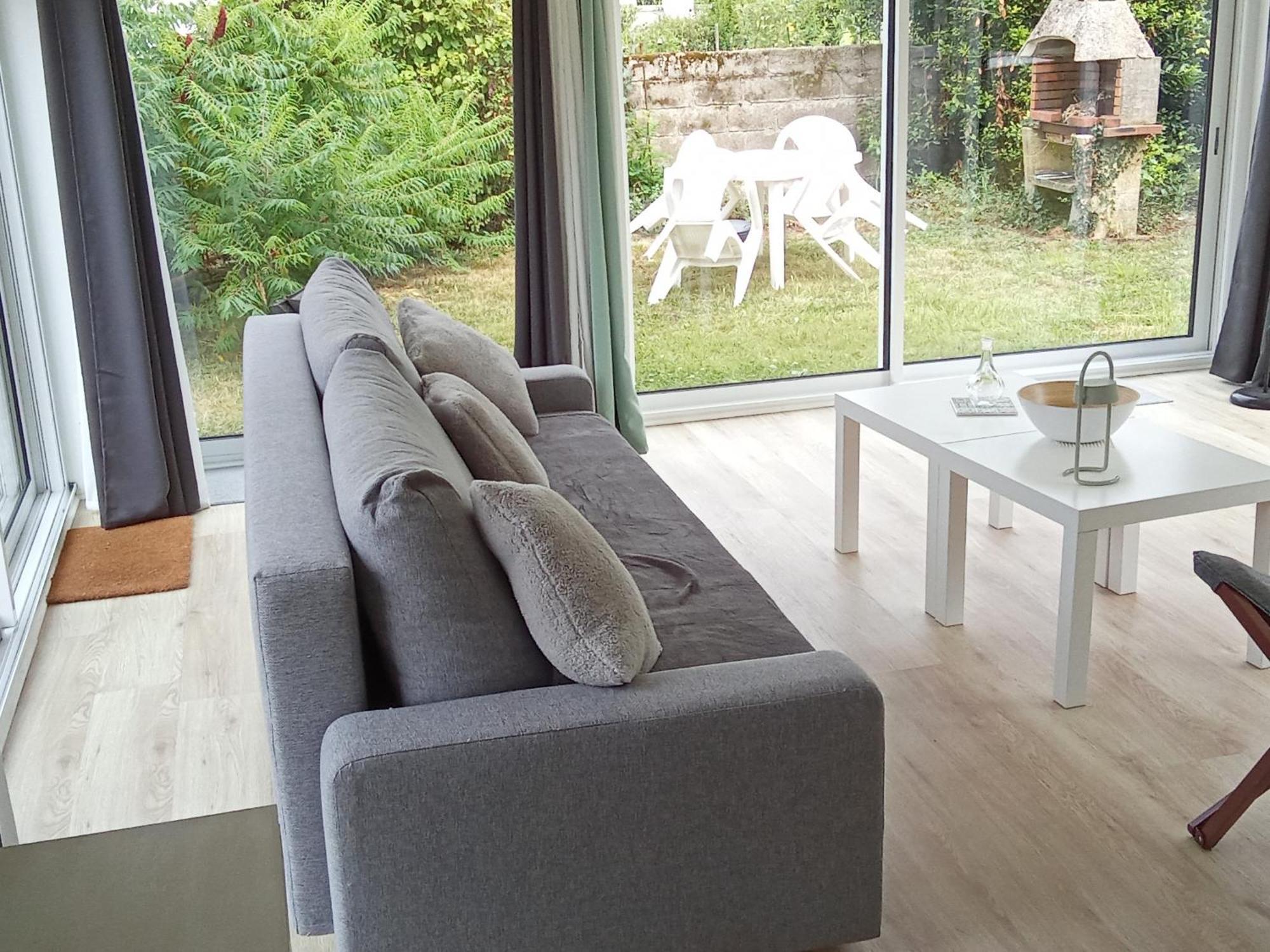 Charmant Loft Avec Jardin Pres Du Centre Ville 엉부와스 외부 사진